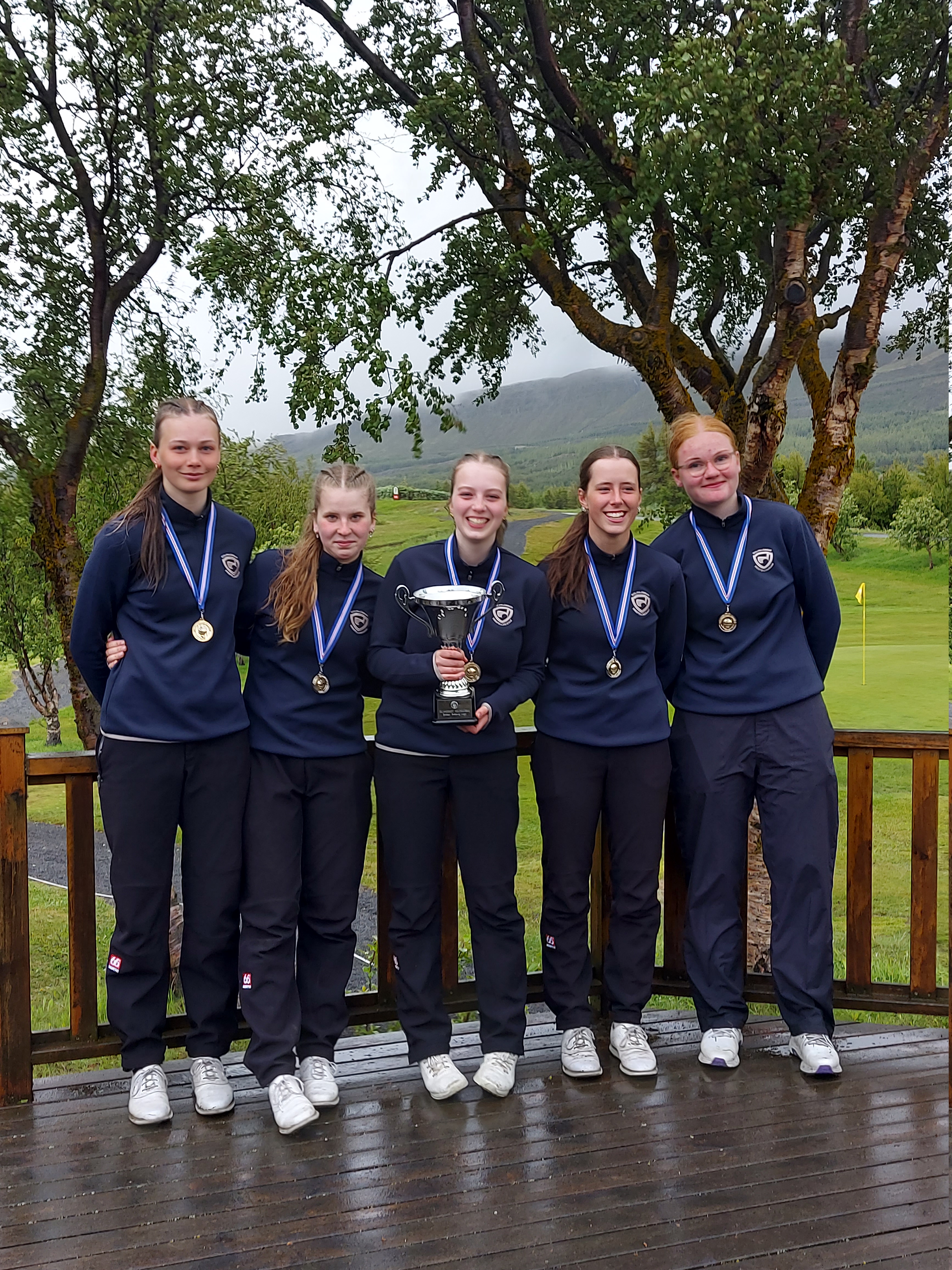 Stúlknasveit GM U18 Íslandsmeistarar golfklúbba 2024
