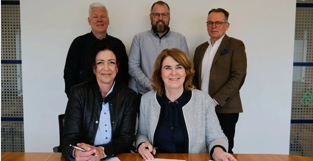 Breyting á Hlíðavelli - samkomulag við Mosfellsbæ undirritað.